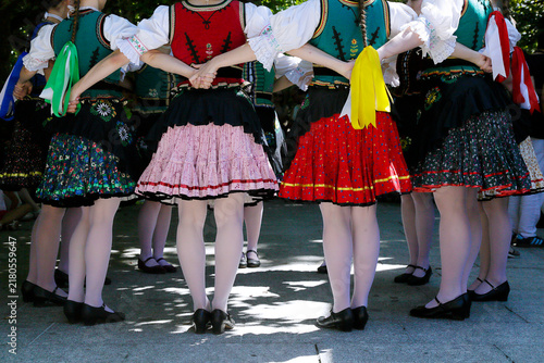 Cuadro en lienzo Dancers performing and wearing traditional folk costumes from Slovakia