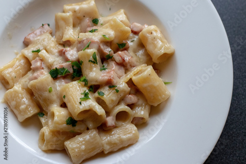 Obraz na plátně Rigatoni Alla Valdostana, Top View