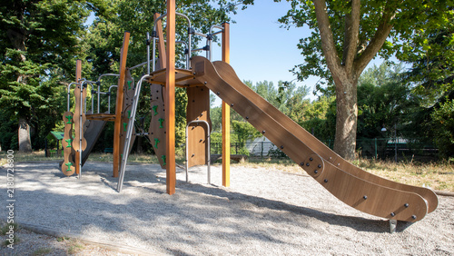 Areaa giochi per bambini al parco