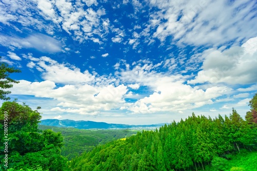 Naklejka 富山県・夏の南砺市 大鋸屋展望所から望む風景