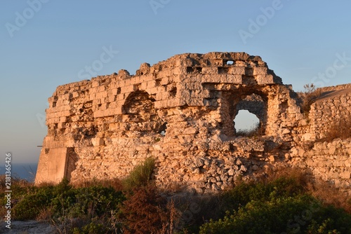 Fotografie ruins of the old castle
Fortino fra ingnazio
Cagliari 
Sardegna sardinia 
Italia