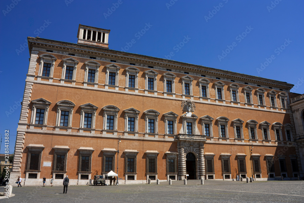 Obraz premium View of the Palazzo del Laterano