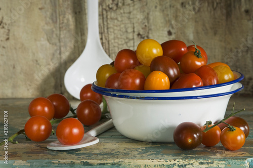 Different tomatoes in bowl