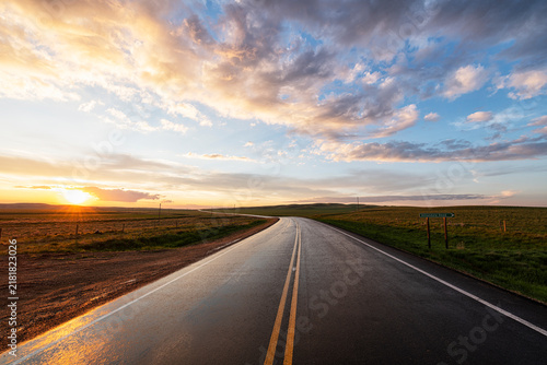 Road to the sunset