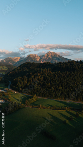 Картината върху платно Sunset vibe of Windischgarsten and Totes Gebirge in upperaustria, pyhrn priel re