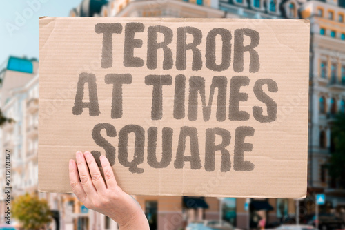 Obraz na plátně "Terror at Times Square" Widespread fear following violent incident in public location