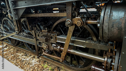 Obraz na plátne Steam Locomotive Driving Wheels and Mechanical Linkage Close Up