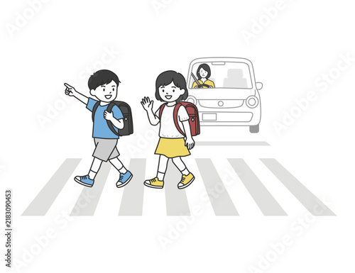 Bild auf Leinwand 横断歩道を安心して渡る子どもたちと一時停止して見守る車のイラスト（交通安全・歩行者優先）
