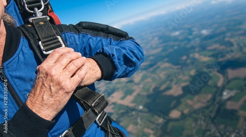 Obraz na płótnie Freefall at Seventy