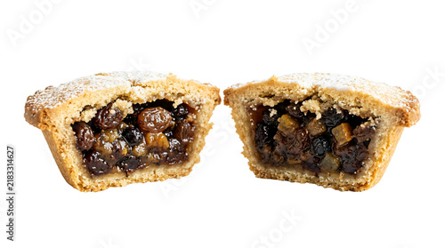 Konstfotografi Delicious buttery mince pie halves featuring dried fruits and festive powdered s