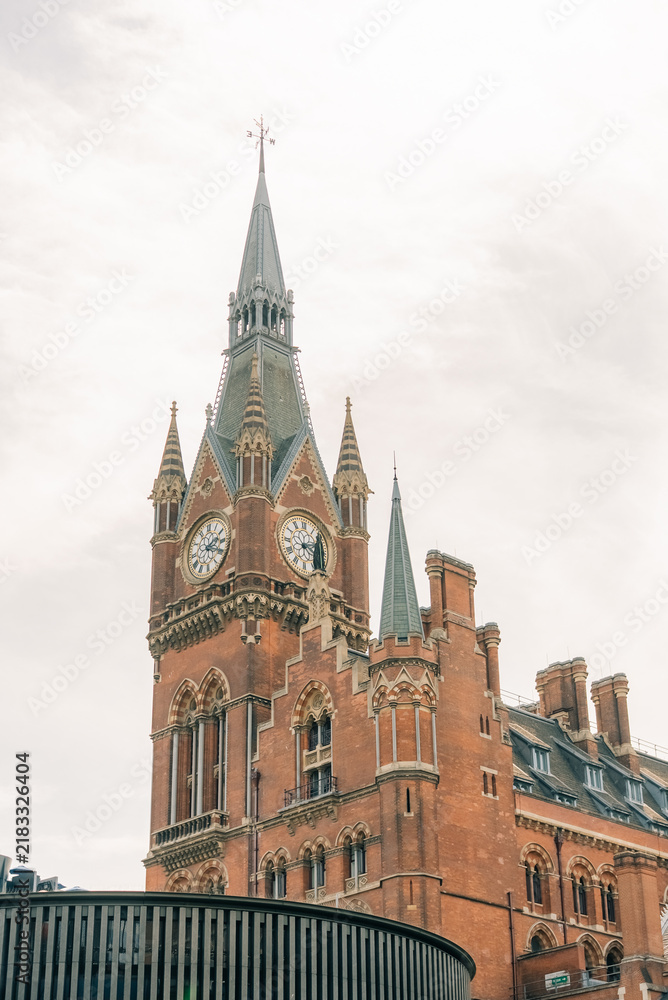 Fototapeta premium St Pancras station clock tower and former Midland Grand Hotel in London, England, UK - 4 September 2026.