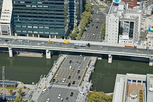 大阪中之島 淀屋橋ステーションワンから見る御堂筋と堂島川