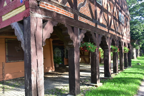 Dom Podcieniowy, Polska, Trutnowy.