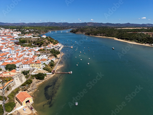Cuadro en lienzo Vila nova de milfontes, portugal, with mira river estuary and bridge