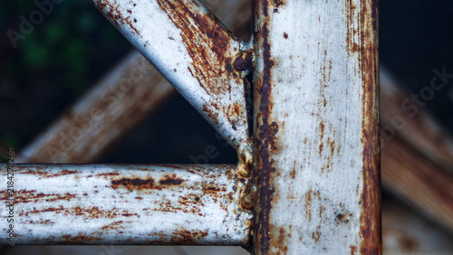 Foto Close up of severe rust corrosion on an iron frame corner weld joint