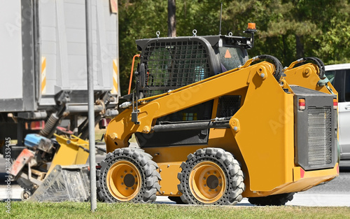 Skid steer loader machine