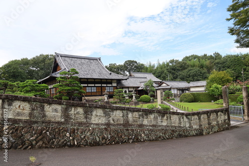 Foto A Japanese temple : a scene of the precincts of a subordinate one of Eiho-ji Tem