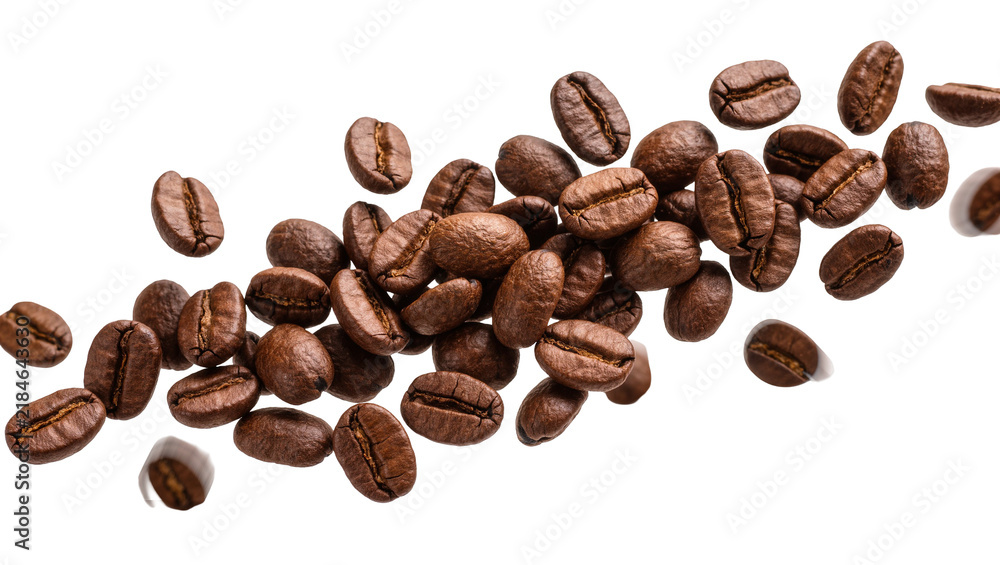 Obraz premium Scattered roasted coffee beans, isolated on transparent background