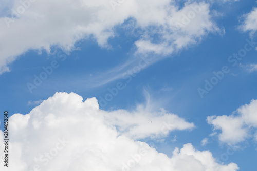 Obraz na płótnie The cloudy blue summer Sky