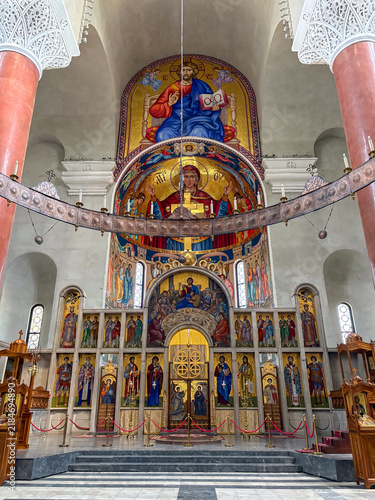 фотографія Interior of Saint Mark Church in Belgrade featuring intricate mosaic iconostasis