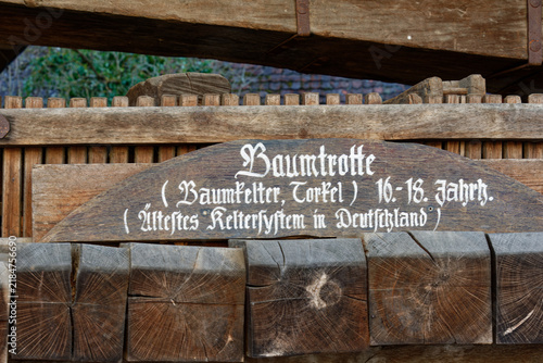 Staufen im Breisgau - Grunern - historisches Keltersystem