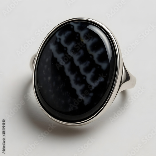 ring vith black rock, metall silver
