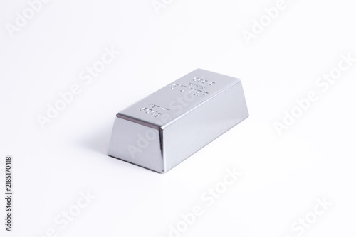 Obraz na plátně 500g Fine Silver Bullion Bar Isolated on White Background