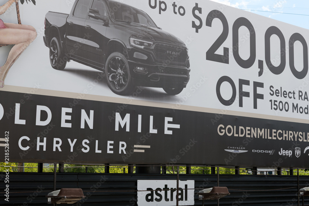 Fototapeta premium Golden Mile Chrysler, Dodge, Jeep, RAM dealer spectacular with promotion located near 1743 Eglinton Av E, Toronto