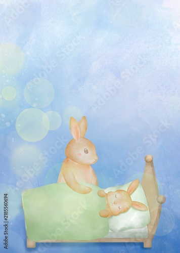 ベッドで眠る子うさぎを優しく見守る親うさぎの水彩風イラスト。育児・寝かしつけを題材とした 幻想的な背景素材。
