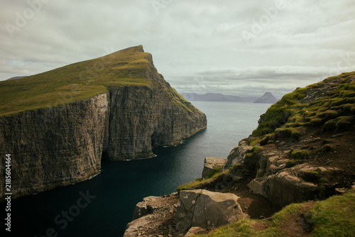 Принти на полотні Dramatic sea cliffs above the North Atlantic in the Faroe Islands