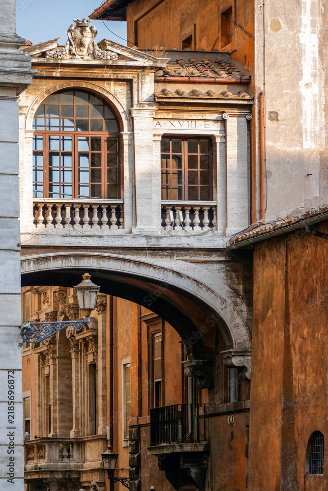 Obraz premium Immeuble de style dans le centre historique de Rome