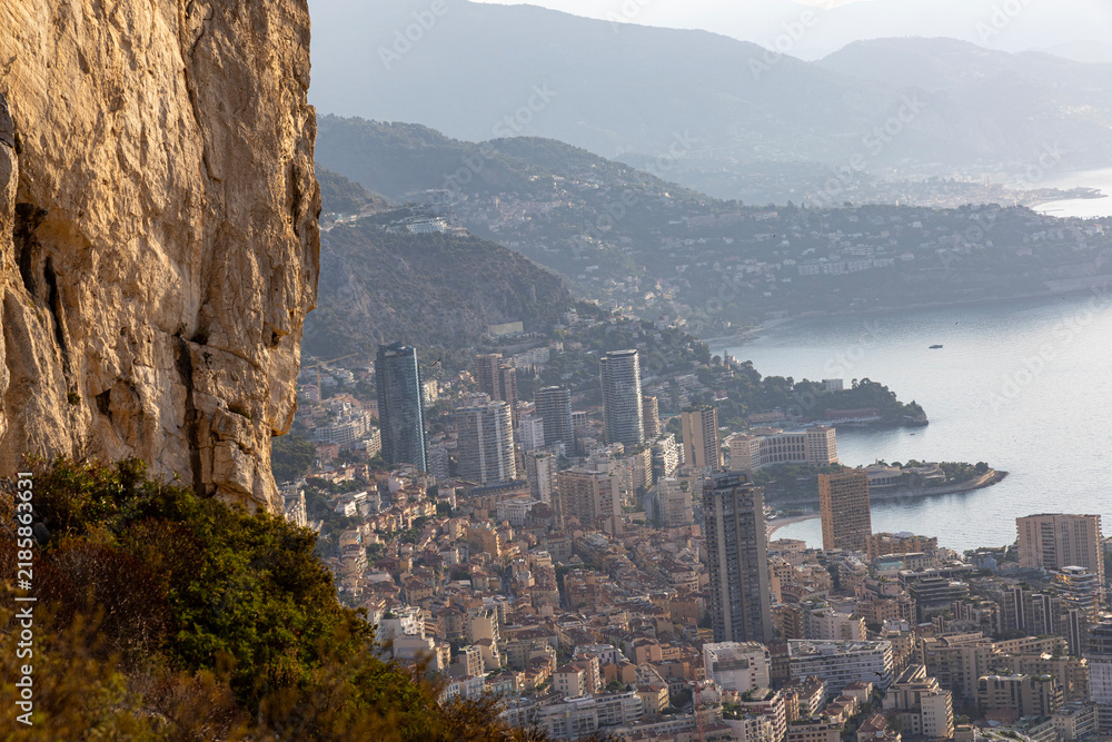 Obraz premium Panoramic View of Monaco from Tête de Chien, French Riviera, France