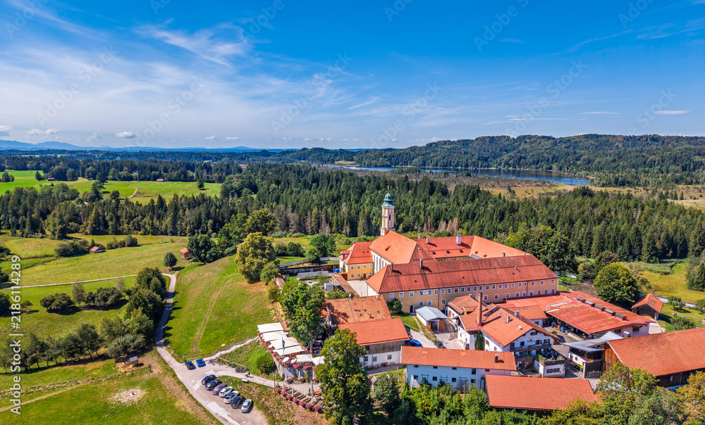 Obraz premium Kloster Reutberg, Sachsenkam, Oberbayern, Bayern, Deutschland
