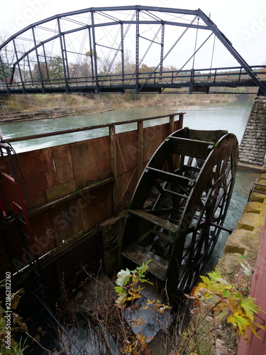 Obraz na płótnie War Eagle Mill water wheel and bridge, Rogers, Arkansas, United States