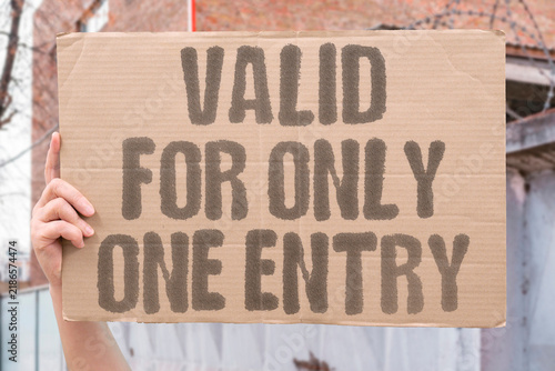 Fotografía "Valid for only one entry" Single-use limitation complicates return travel planning