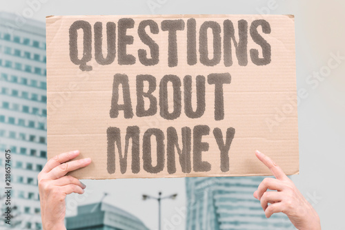 Foto "Questions about money" Financial scrutiny raises concerns about interview suspicions