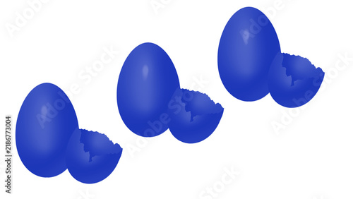 Fotografía Blue broken hatched Easter egg shells collection set for spring surprise concept