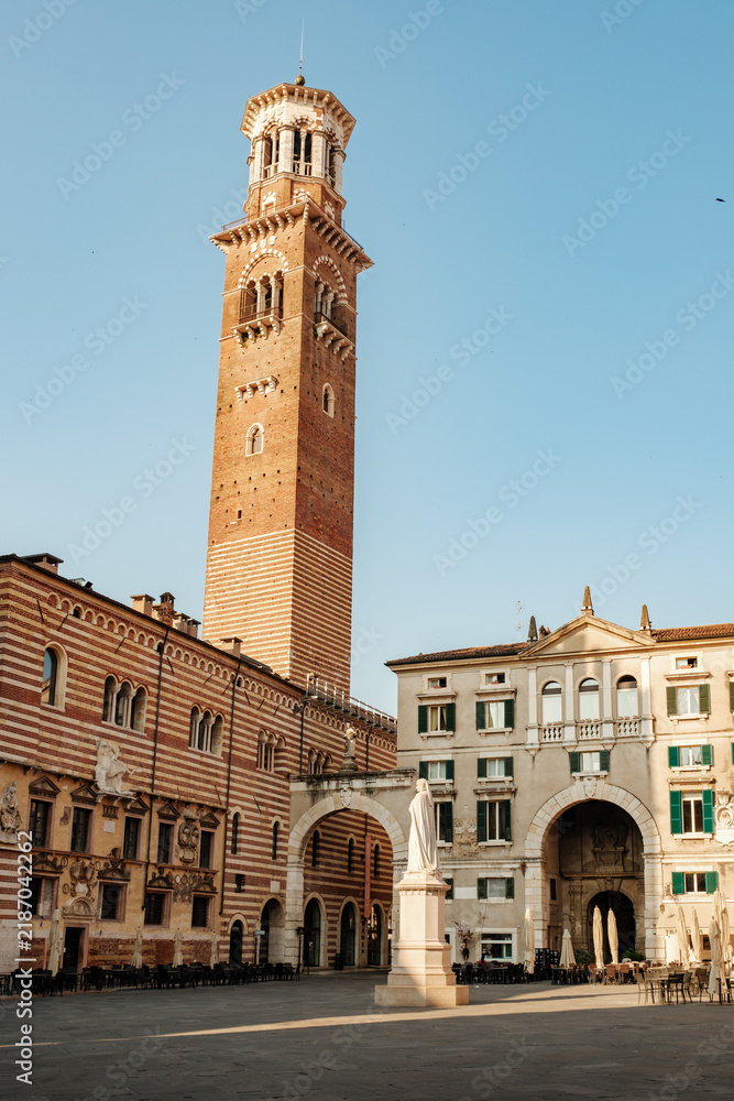 Fototapeta premium Exploring the historic beauty of Verona, Italy in the sunshine