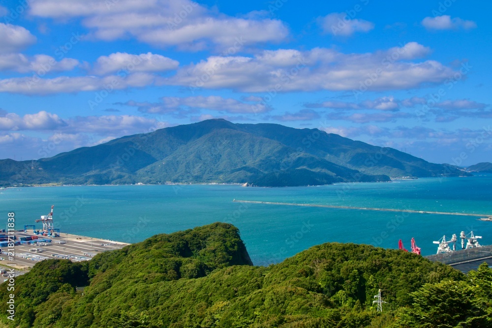 Fototapeta premium 天筒山展望台からの眺望・敦賀半島（福井県・敦賀市）