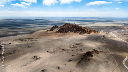 Cuadro en lienzo Aerial view of Rouge Hill in Black Dushan, Qinghai, China