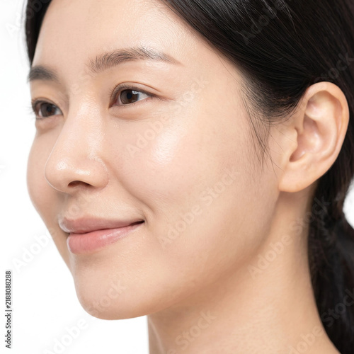 Hydration Absorption, Skin Hydration, Moisture Absorption, Moisture Penetration, Skin Moisture, Hydrating Effect, Moisture Supply, Skin Barrier, Hydration Layer, Moisturizing Ingredient, Skin Absorpti