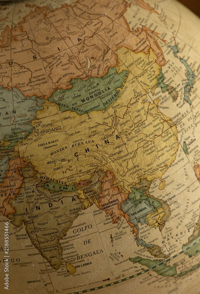 Fototapeta premium old map of the world
