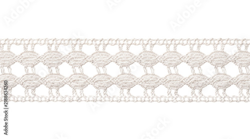 Canvastavla White lace trim with repeating oval motifs and ladder openwork on a transparent