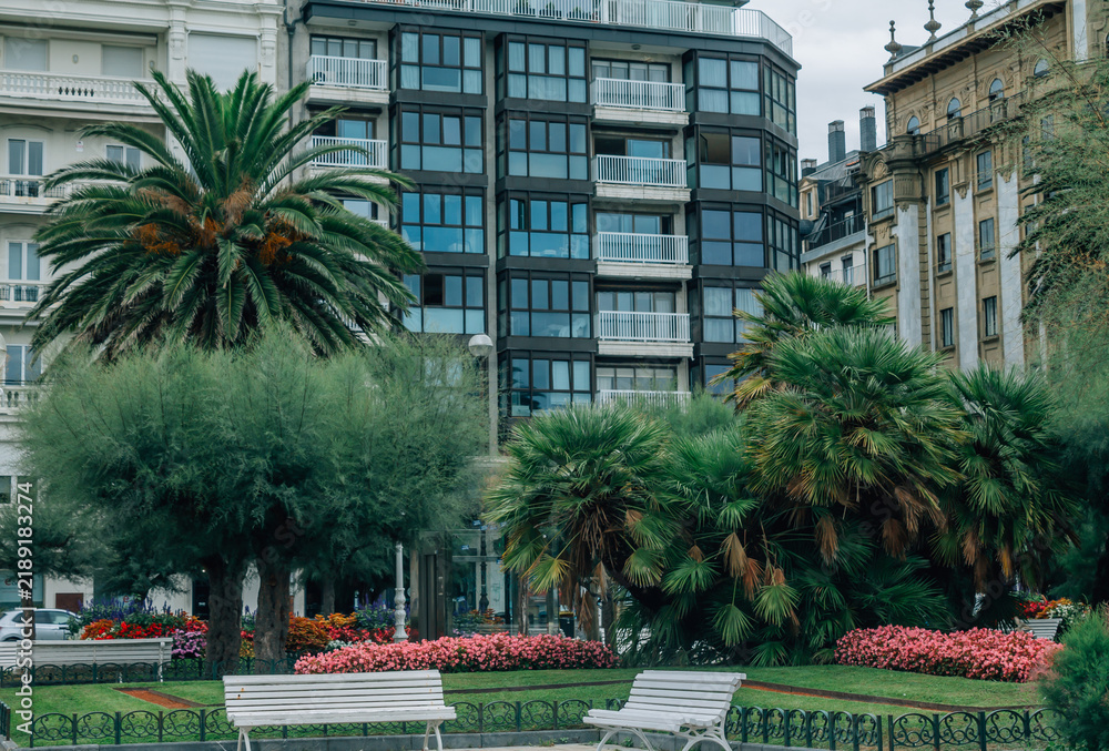 Obraz premium Alderdi-Eder Gardens in San Sebastian, Spain