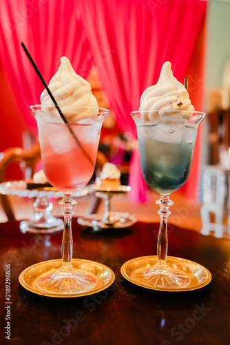 伊勢神宮の近くのカフェで食べた美味しいクリームソーダとケーキ