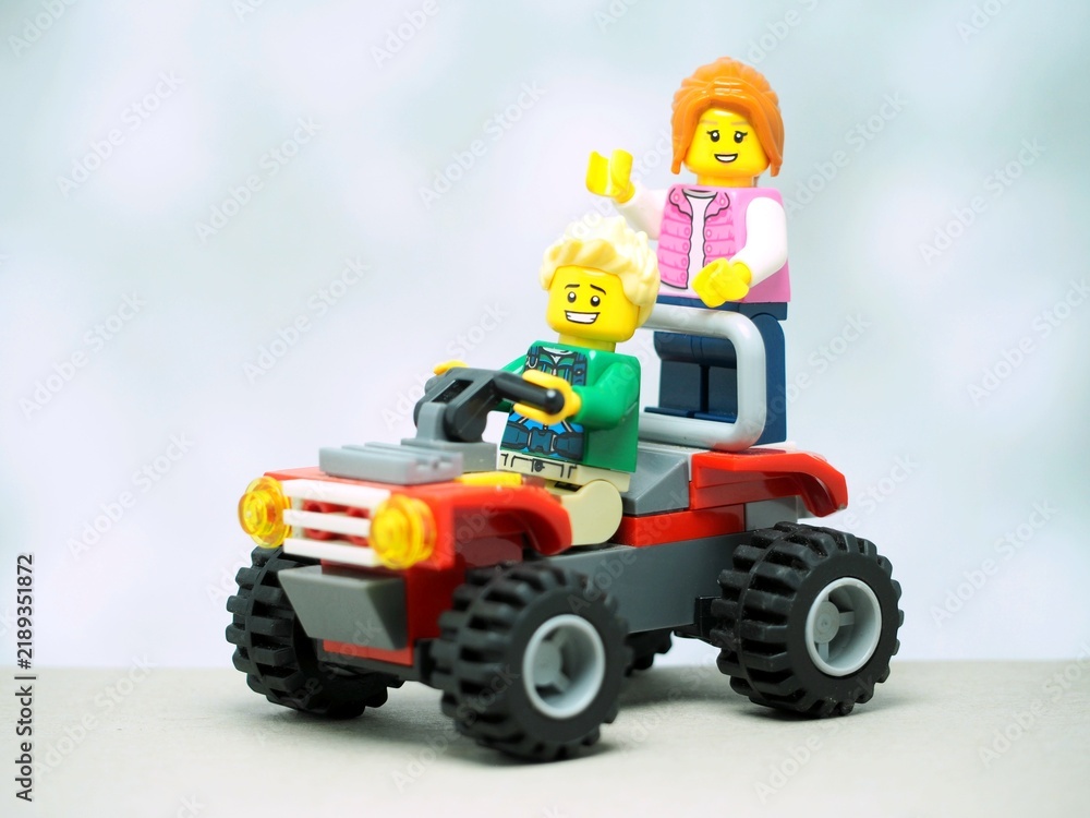 Obraz premium Indonesia - August 16, 2023 : Mini toy at table with blurred background.