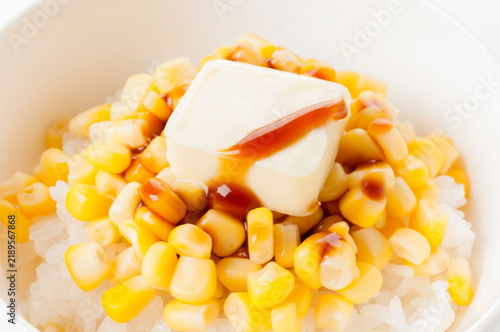 コーンバター醤油ご飯