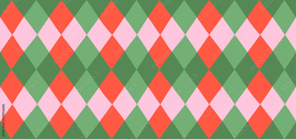 Obraz premium Seamless argyle pattern with imperfect hand-drawn rhombus shapes in green, red and pink colors. Classic textile design for Christmas wrapping paper and holiday backdrop, vector illustration.