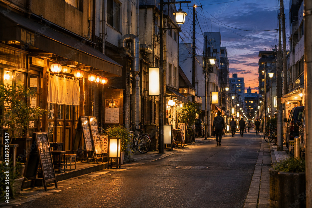Fototapeta premium Quiet Japanese Restaurant Street at Dusk with Warm Izakaya Lights