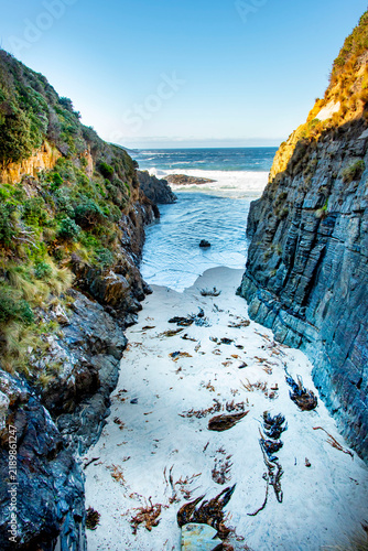 Naklejka Sea Inlet in Remarkable Cave - Tasmania